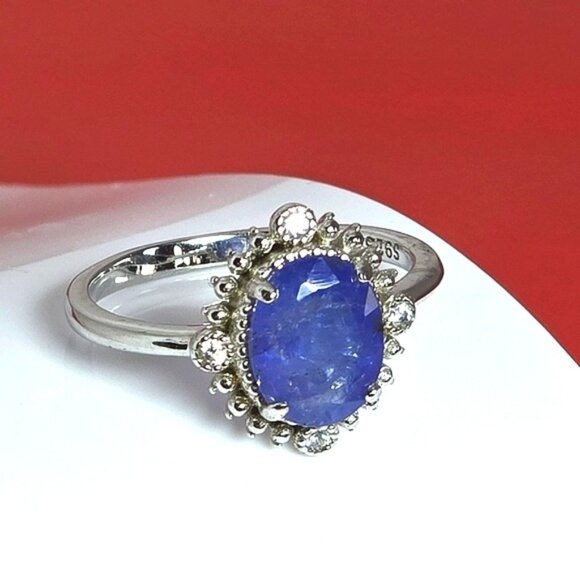 925 Sterling Silver Ring Sz 7 with Natural Oval Tanzanite 8x6mm & Cz - Picture 10 of 10